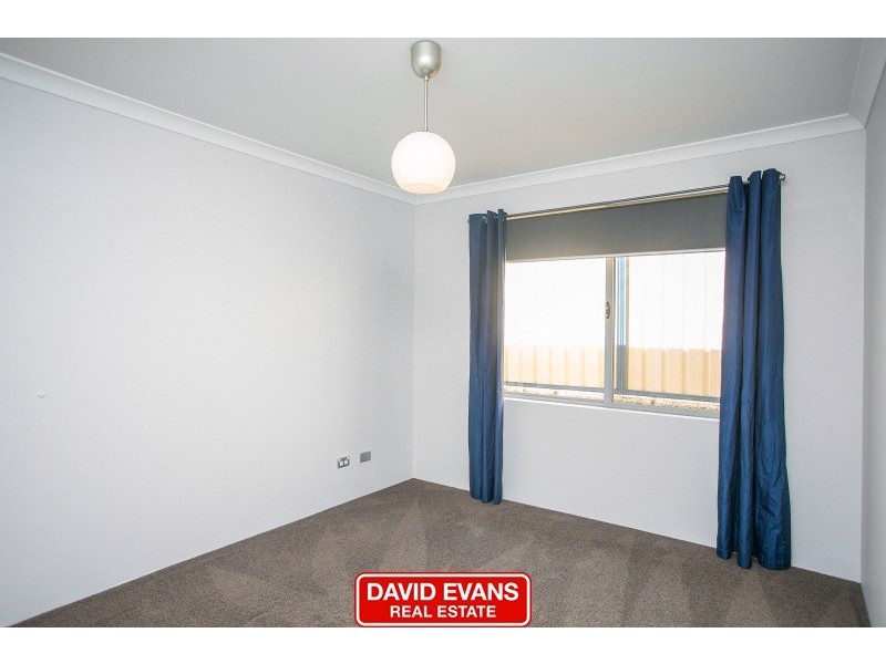 2 Scarlet Close, Tapping WA 6065