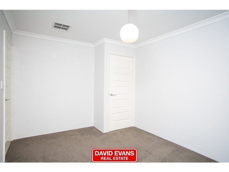 2 Scarlet Close, Tapping WA 6065