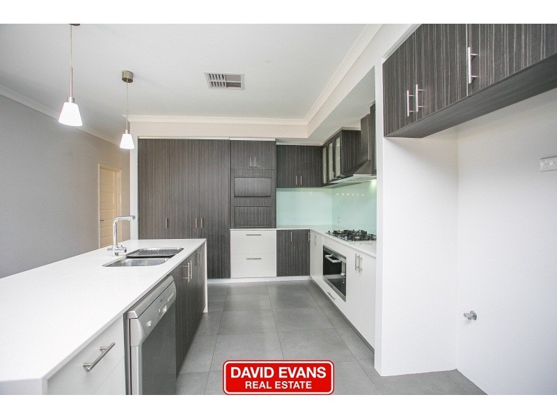 2 Scarlet Close, Tapping WA 6065