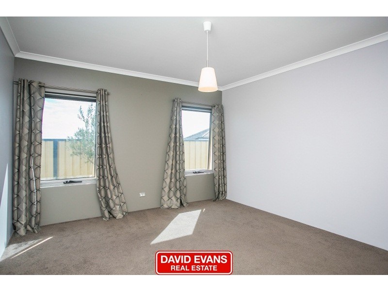 2 Scarlet Close, Tapping WA 6065