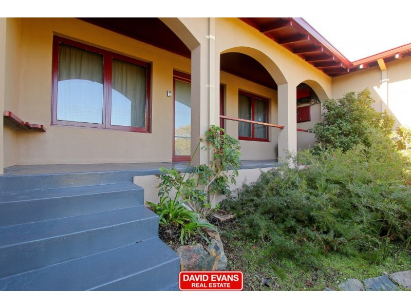 13 Walter Way, Hamersley WA 6022