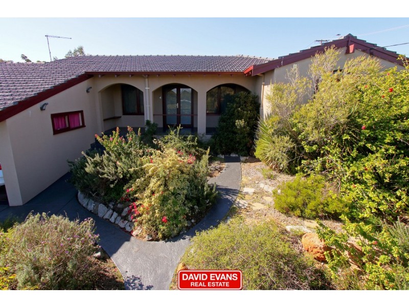 13 Walter Way, Hamersley WA 6022