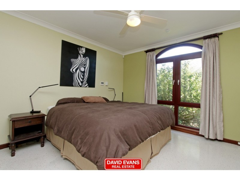 13 Walter Way, Hamersley WA 6022