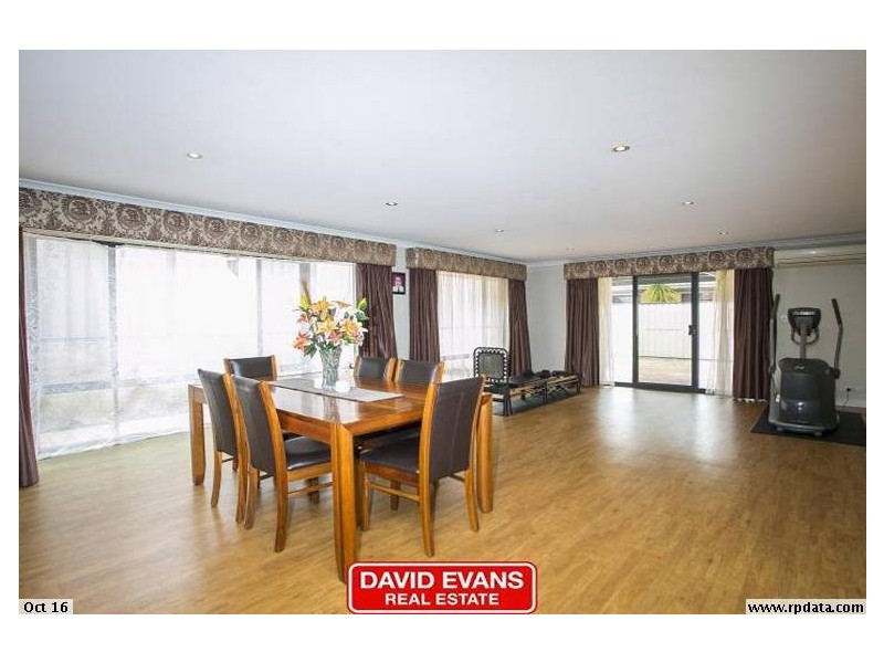 2 Turner Parkway, Carramar WA 6031