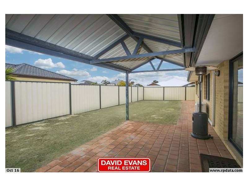2 Turner Parkway, Carramar WA 6031
