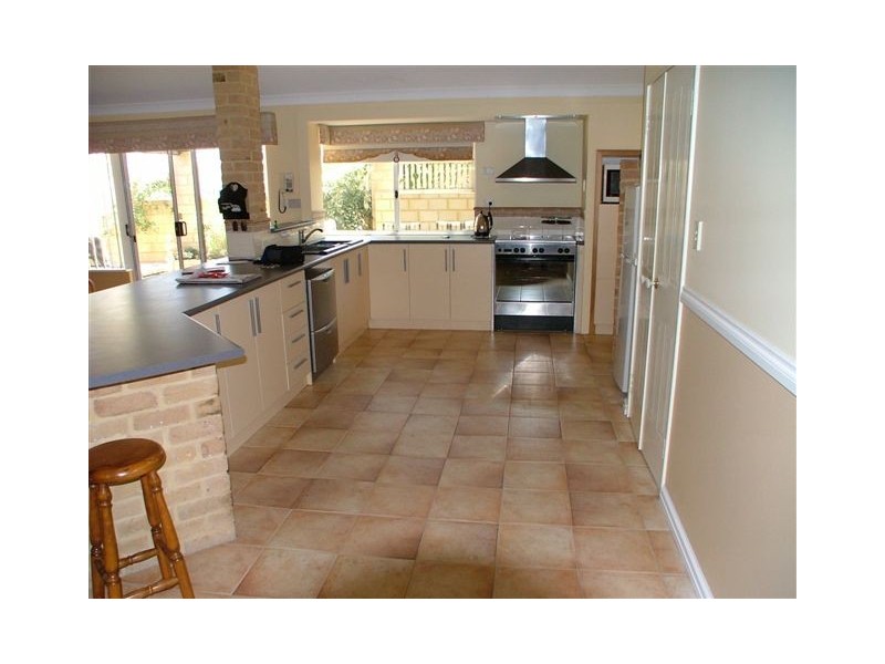 35 Delonix Circle, Woodvale WA 6026