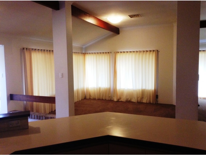 148 Oceanside Promenade, Mullaloo WA 6027