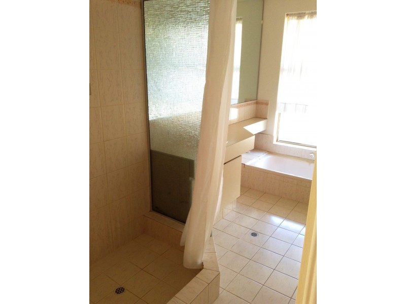 148 Oceanside Promenade, Mullaloo WA 6027