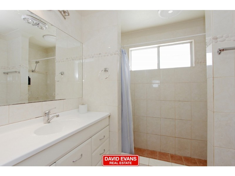 36 Felstead Crescent, Hamersley WA 6022