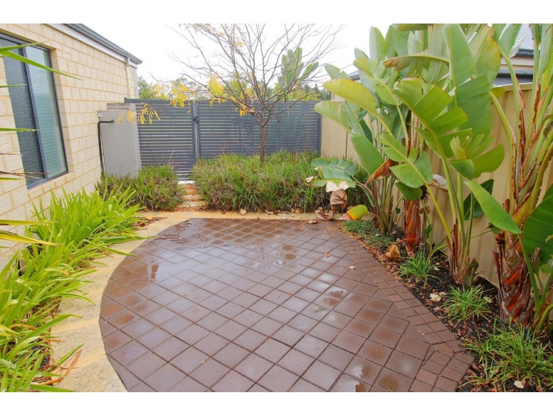 83 Wattle Mews, Hocking WA 6065