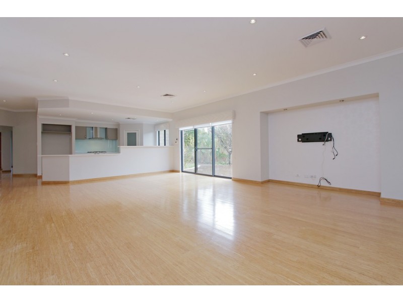 83 Wattle Mews, Hocking WA 6065