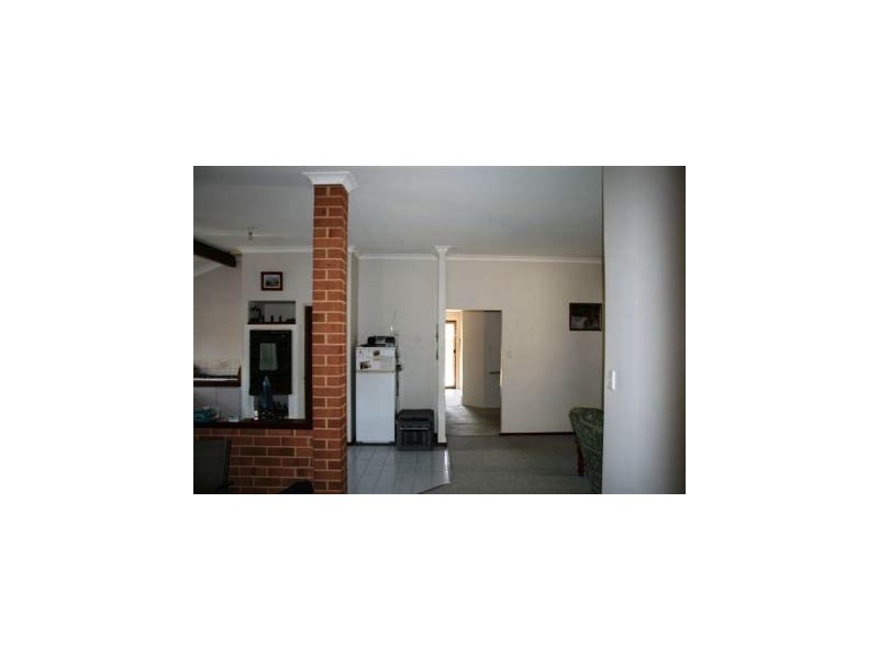 40 Parkview Dve, Ballajura WA 6066