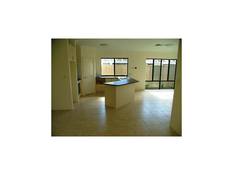 15 Iceberg Way, Darch WA 6065