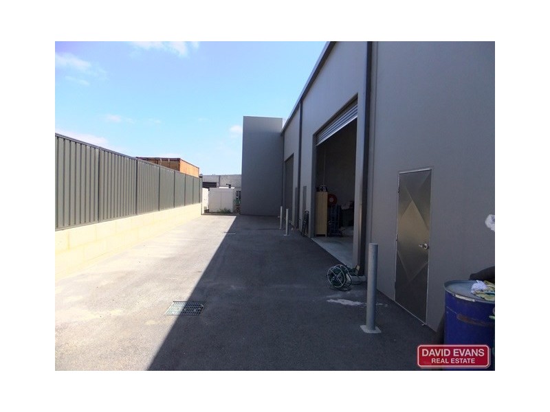 3/38 Triumph Avenue, Wangara WA 6065