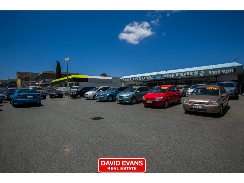 2/18 Buckingham Drive, Wangara WA 6065