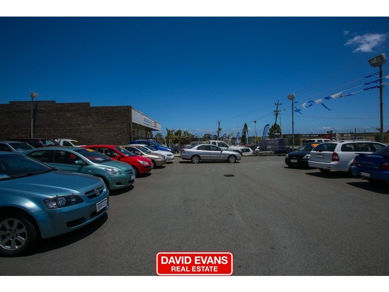 2/18 Buckingham Drive, Wangara WA 6065