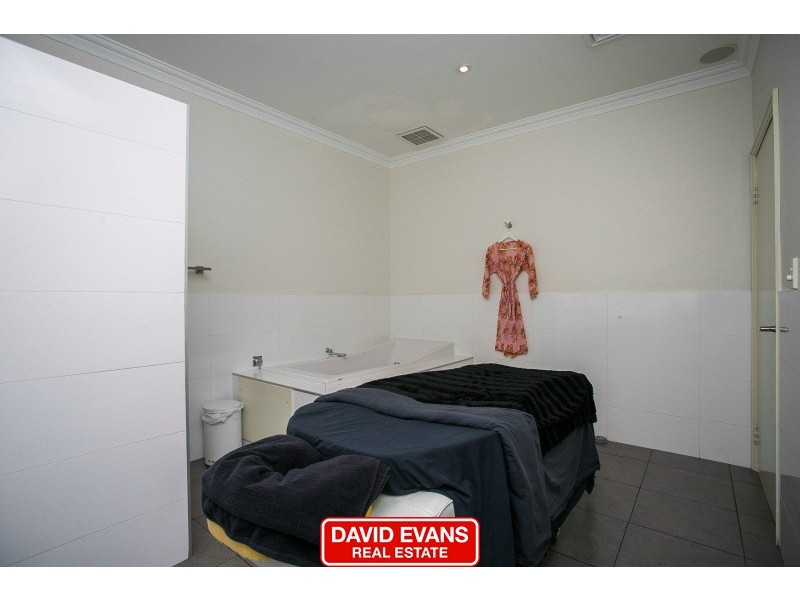 27/153 Trappers Drive, Woodvale WA 6026