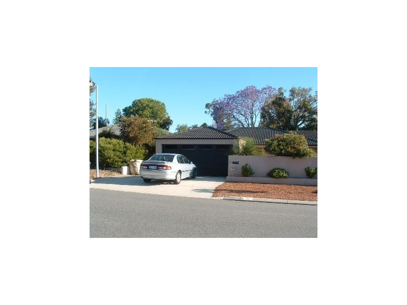 6 Maree St, Hamersley WA 6022