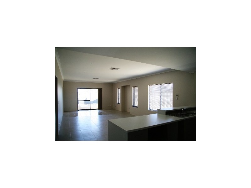 40 Wistful Parade, Aveley WA 6069