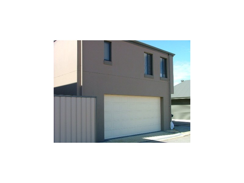 21A Hammersmith Crt, Joondalup WA 6027