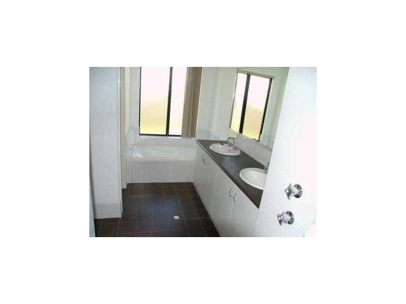 15 Waminda Way, Landsdale WA 6065