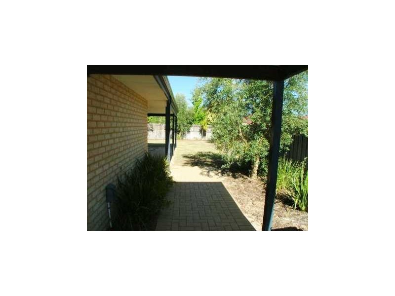 10 Tokara Ave, Henley Brook WA 6055