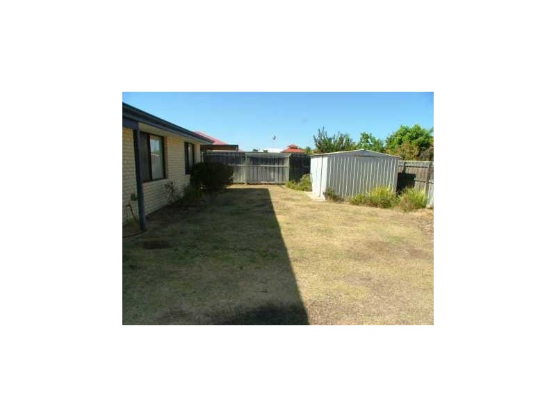 10 Tokara Ave, Henley Brook WA 6055