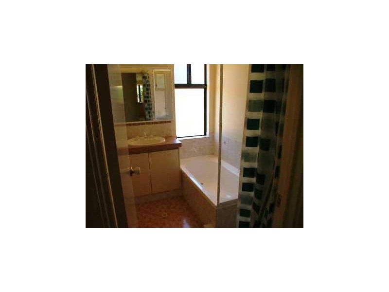 261  Bennet Springs Dve, Beechboro WA 6063