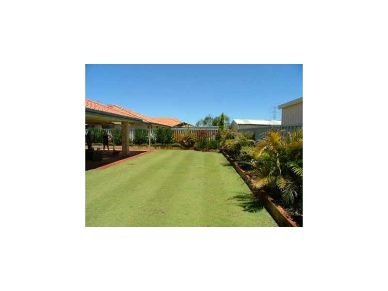 261  Bennet Springs Dve, Beechboro WA 6063