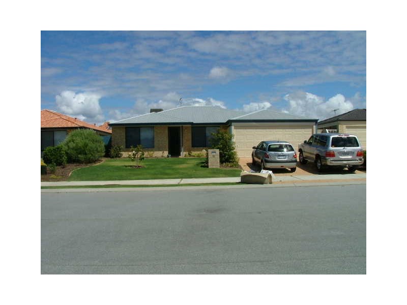 21 Kurrajong Street, Banksia Grove WA 6031