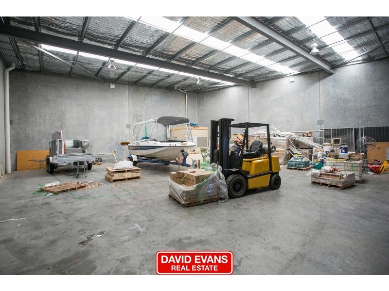 1/16 Lancaster Road, Wangara WA 6065