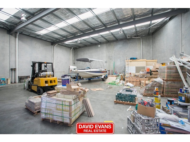 1/16 Lancaster Road, Wangara WA 6065