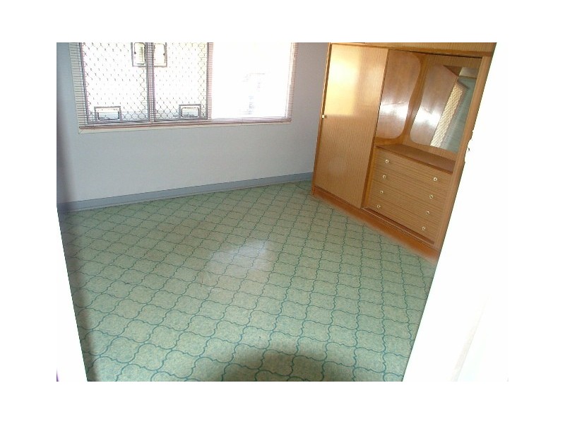 32 Burdham way, Balga WA 6061