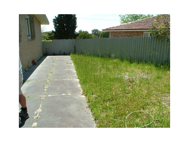 32 Burdham way, Balga WA 6061