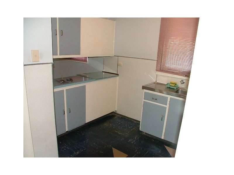 32 Burdham way, Balga WA 6061