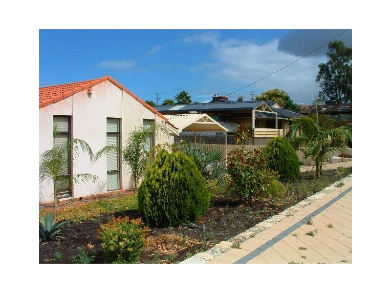 6 Glenunga Way, Craigie WA 6025