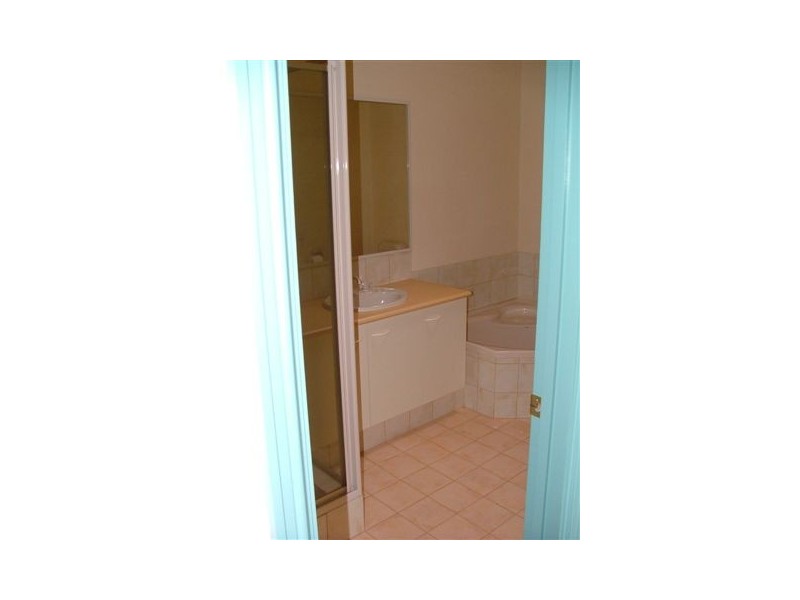 202 Lakeside Drive, Joondalup WA 6027