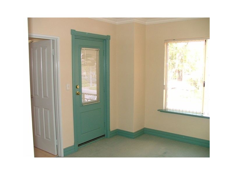 202 Lakeside Drive, Joondalup WA 6027