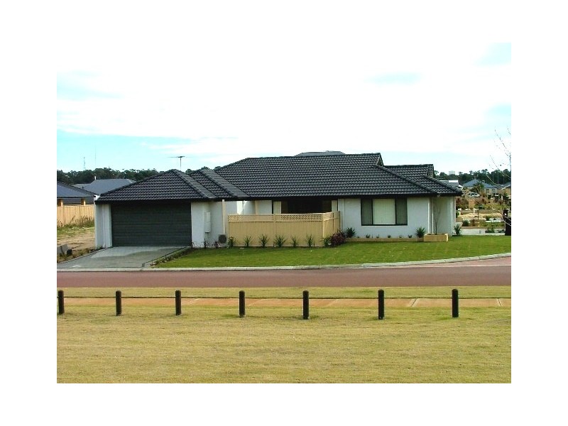 22 Vermont Aproach, Hocking WA 6065