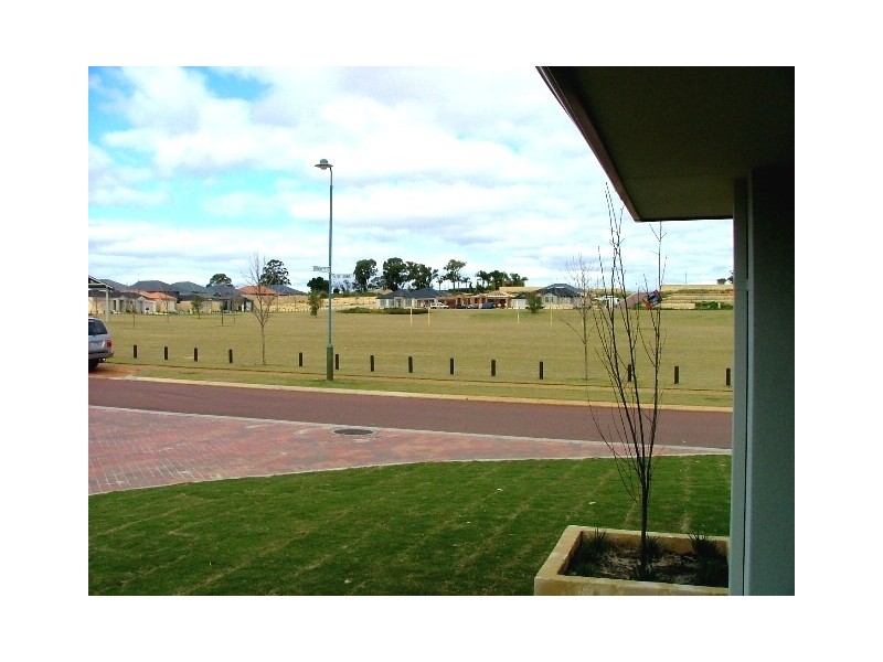 22 Vermont Aproach, Hocking WA 6065