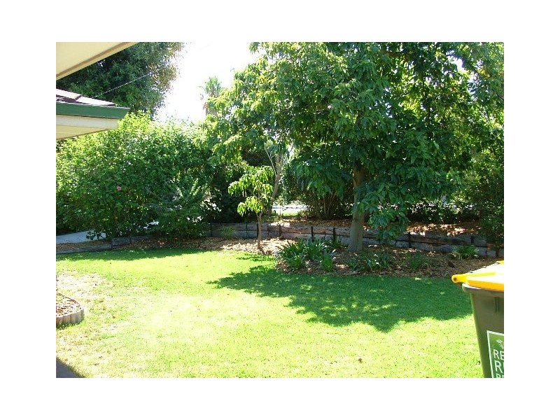 9 Wallawa Street, Wanneroo WA 6065