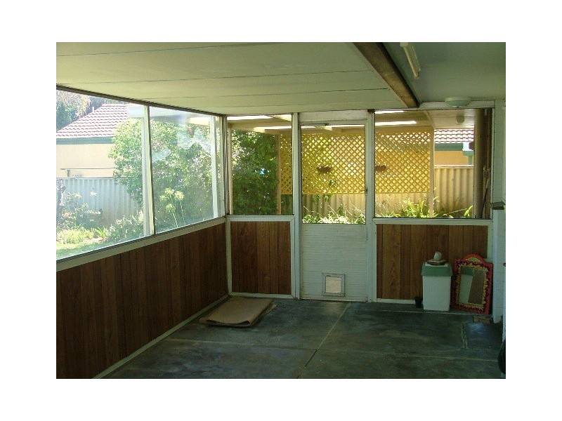 9 Wallawa Street, Wanneroo WA 6065