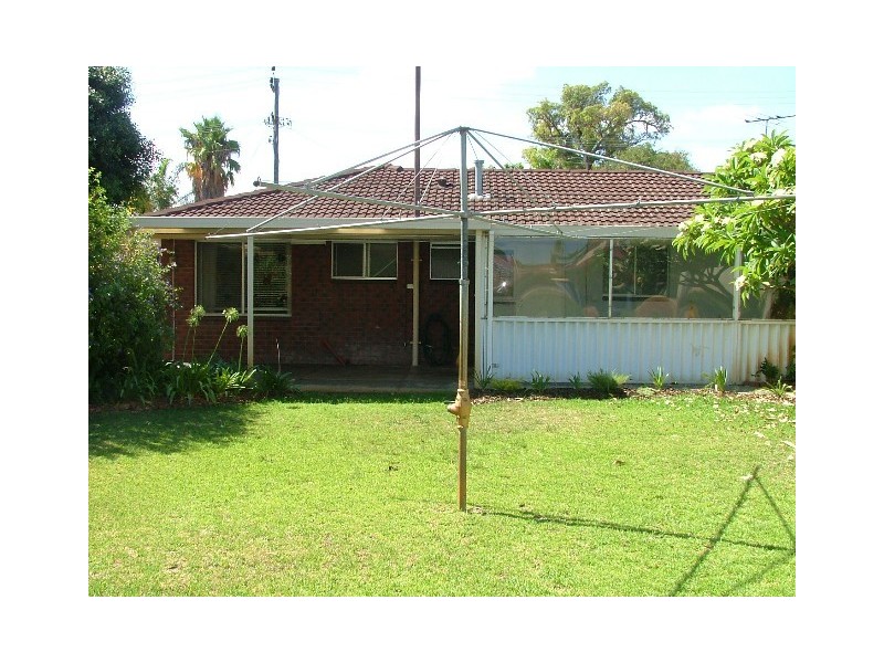 9 Wallawa Street, Wanneroo WA 6065