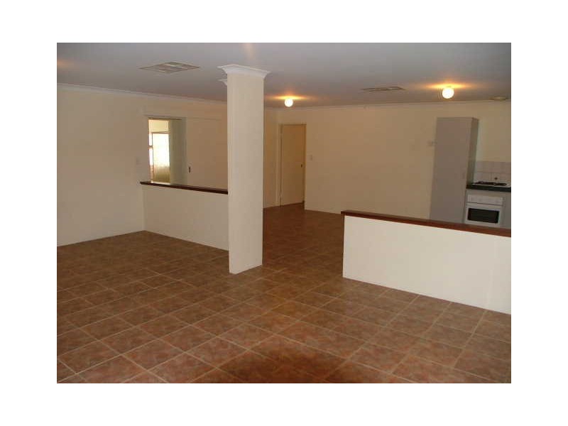 21 Sabine Grove, Alexander Heights WA 6064