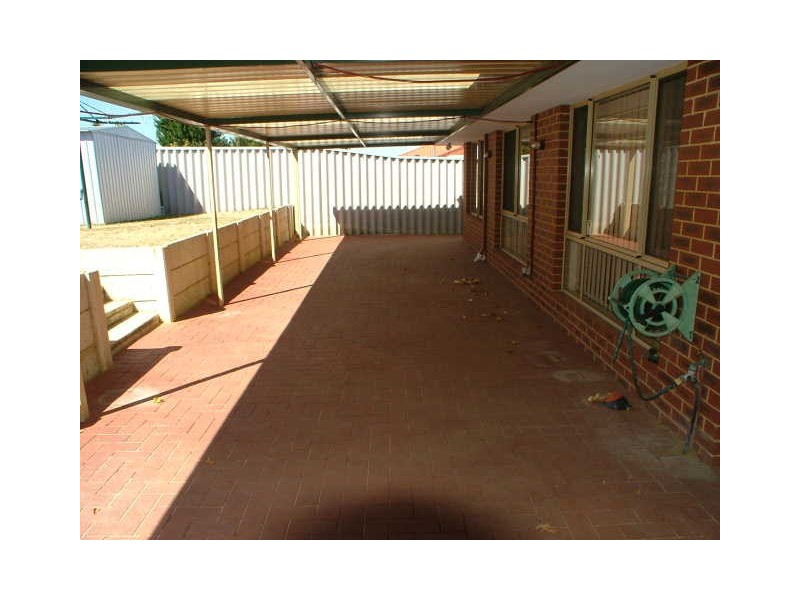 21 Sabine Grove, Alexander Heights WA 6064