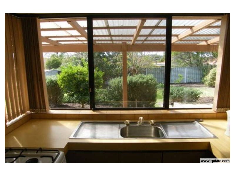 5 Millbrook Grove, Beldon WA 6027