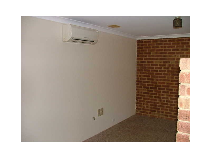 6B Glen Place, Wanneroo WA 6065