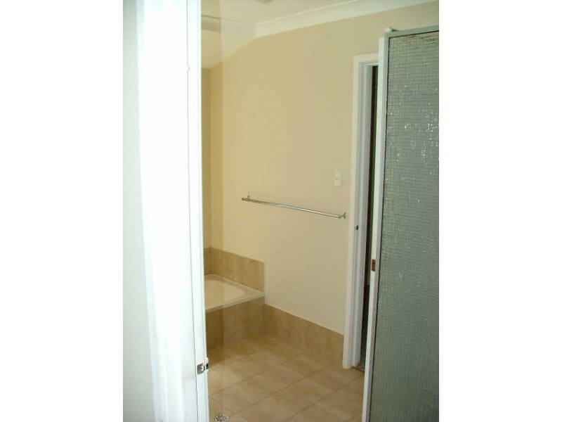 6B Glen Place, Wanneroo WA 6065