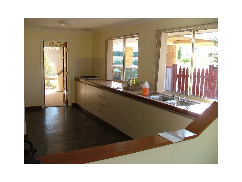 77 Christian Circle, Quinns Rocks WA 6030