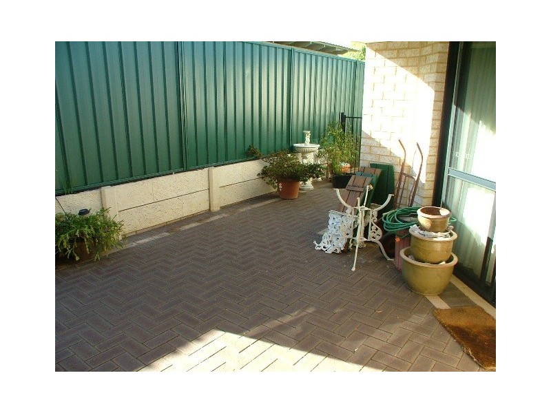 6 Honister Place, Balga WA 6061